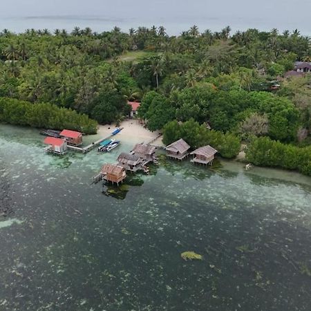 Arborek Diving Homestay R4 Besir Exterior photo